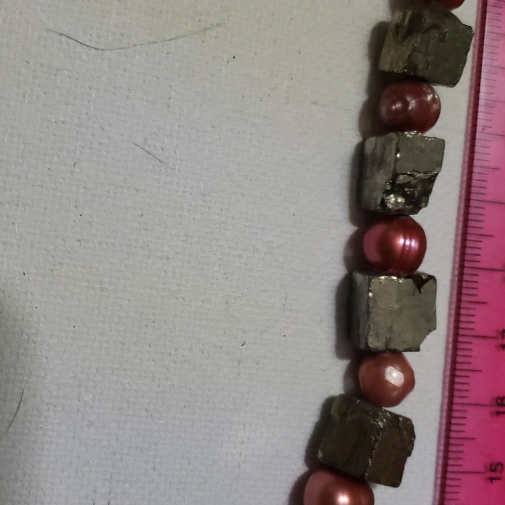 Necklace - Picture 2 of 3